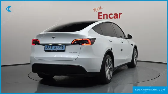 TESLA MODEL Y LONG RANGE AWD
