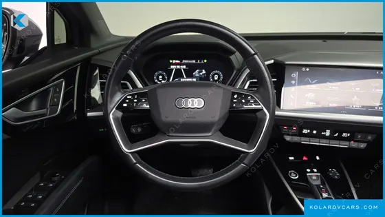 AUDI Q4 E-TRON 40 PREMIUM