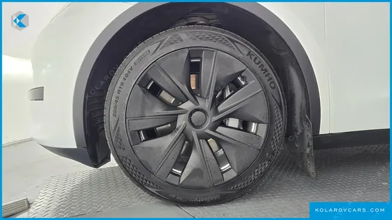 TESLA MODEL Y RWD