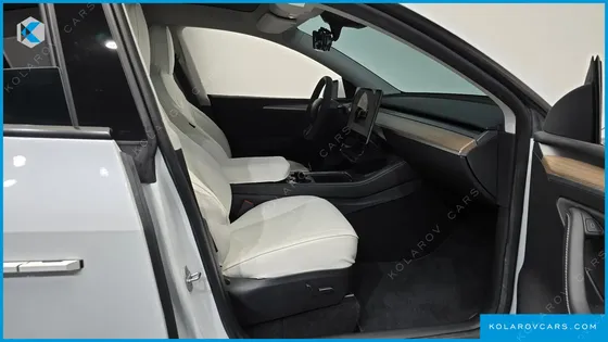 TESLA MODEL Y RWD