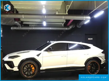 LAMBORGHINI URUS 4.0 V8 S