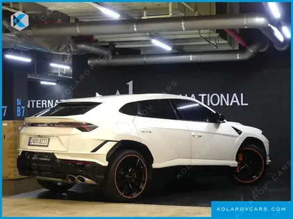LAMBORGHINI URUS 4.0 V8 S