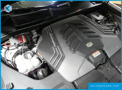 LAMBORGHINI URUS 4.0 V8 S