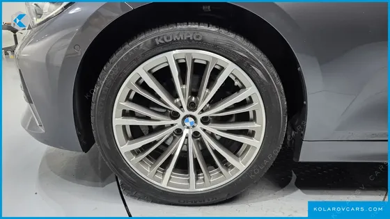 BMW 3 SERIES 320D XDRIVE LUXURY