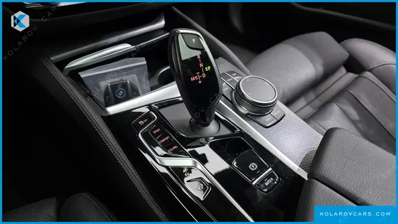 BMW 5 SERIES 520I M SPORT