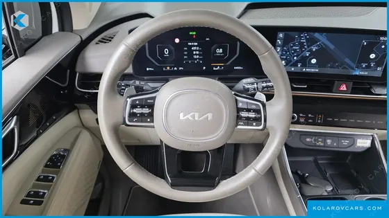 KIA CARNIVAL 7-SEATER SIGNATURE