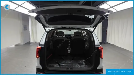 KIA CARNIVAL 7-SEATER SIGNATURE