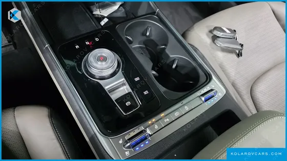KIA CARNIVAL 7-SEATER GRAVITY