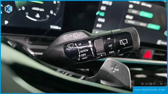 KIA CARNIVAL 7-SEATER GRAVITY