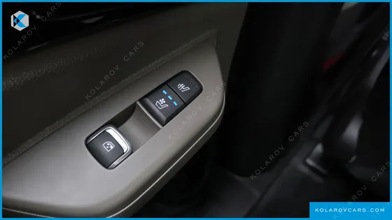 KIA CARNIVAL 7-SEATER GRAVITY