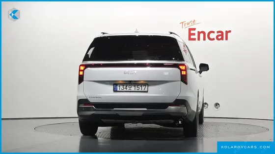 KIA CARNIVAL 9-SEATER SIGNATURE