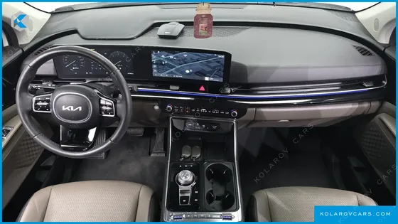 KIA CARNIVAL 9-SEATER SIGNATURE