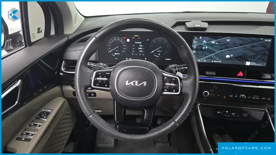 KIA CARNIVAL 9-SEATER SIGNATURE