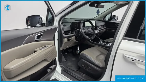 KIA CARNIVAL 7-SEATER NOBLESSE