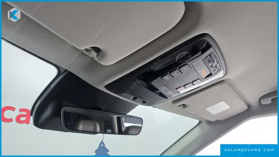 KIA CARNIVAL 7-SEATER NOBLESSE
