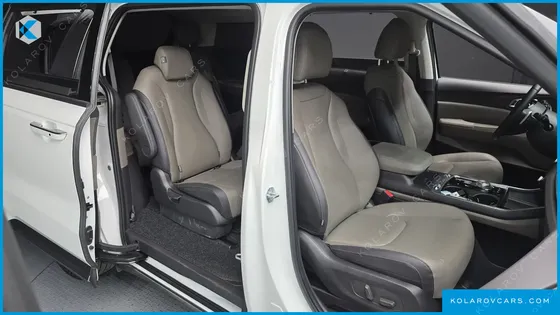 KIA CARNIVAL 9-SEATER NOBLESSE