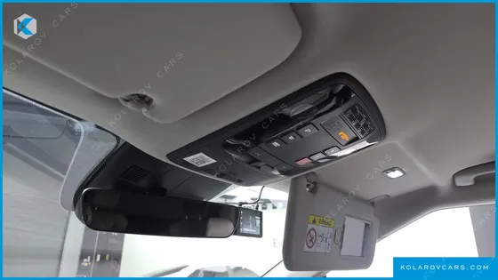 KIA CARNIVAL 9-SEATER NOBLESSE