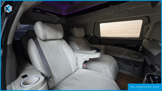 KIA CARNIVAL GASOLINE 9-SEATER HI LIMOUSINE