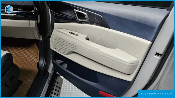 KIA CARNIVAL HEV 9SEATER GRAVITY