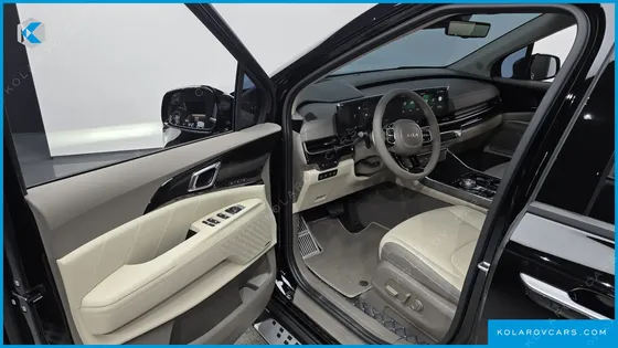 KIA CARNIVAL HEV 9-SEATER HI-LIMOUSINE