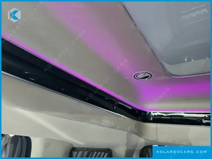 KIA CARNIVAL HEV 9-SEATER HI-LIMOUSINE