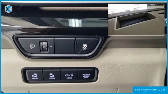 KIA CARNIVAL GASOLINE 9-SEATER HI LIMOUSINE