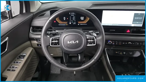 KIA CARNIVAL HEV 9 SEATER PRESTIGE