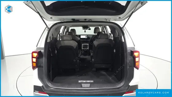 KIA CARNIVAL HEV 9 SEATER PRESTIGE