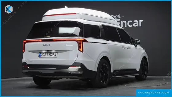 KIA CARNIVAL GASOLINE 9-SEATER HI LIMOUSINE