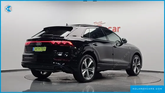 AUDI Q8 55 TFSI QUATTRO PREMIUM