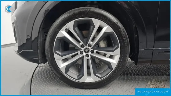 AUDI Q8 55 TFSI QUATTRO PREMIUM