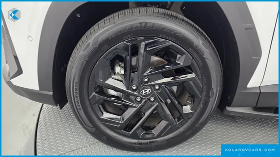 HYUNDAI TUCSON GASOLINE 1.6 TURBO 4WD