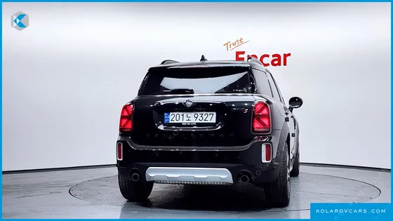 MINI COUNTRYMAN ALL4 CLASSIC LAUNCH PACK