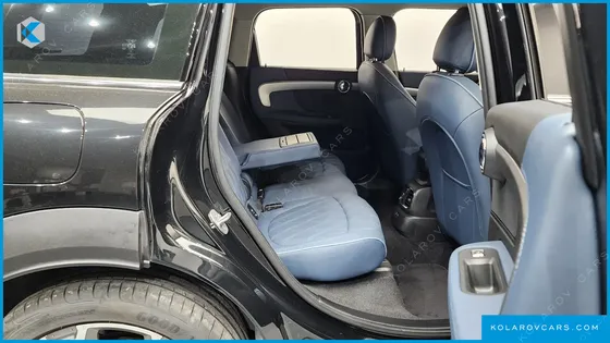 MINI COUNTRYMAN ALL4 CLASSIC LAUNCH PACK