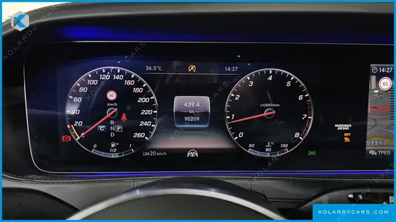 MERCEDES S-CLASS MAYBACH S560 4MATIC
