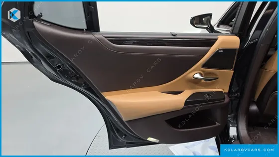 LEXUS ES EXECUTIVE