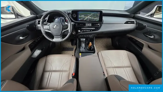 LEXUS ES EXECUTIVE