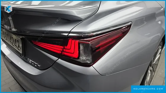 LEXUS ES EXECUTIVE