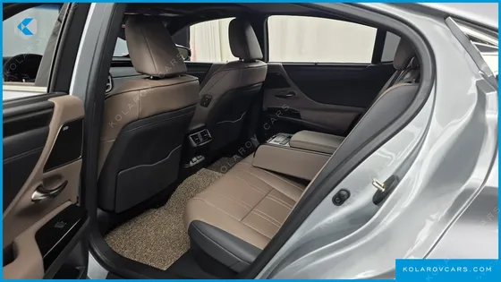 LEXUS ES EXECUTIVE