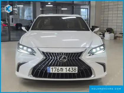 LEXUS ES EXECUTIVE