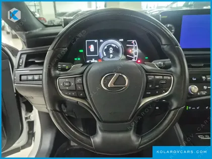 LEXUS ES EXECUTIVE
