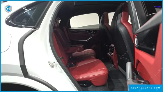 PORSCHE CAYENNE 3.0 COUPE