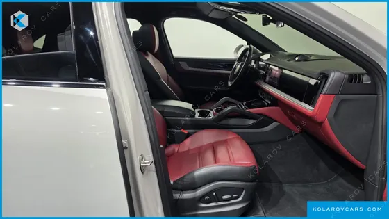 PORSCHE CAYENNE 3.0 COUPE