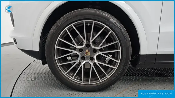 PORSCHE CAYENNE 3.0