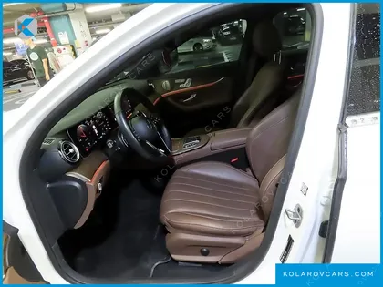 MERCEDES E-CLASS E300E 4MATIC EXCLUSIVE