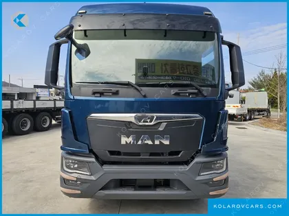 MAN TRUCK CARGO TRUCK 6X2