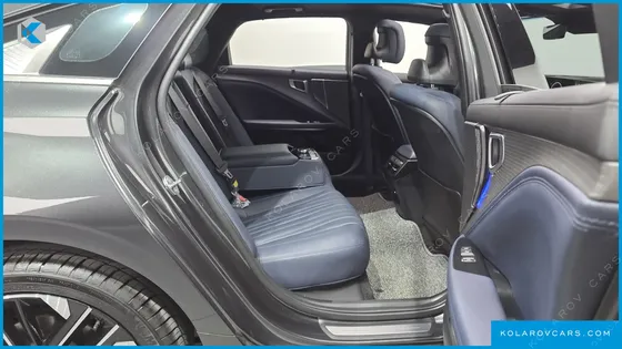 KIA K8 2.5 GASOLINE 2WD