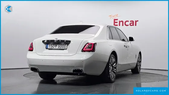 ROLLS ROYCE GHOST 6.7 V12