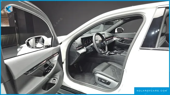 BMW 5 SERIES 530I XDRIVE M SPORT