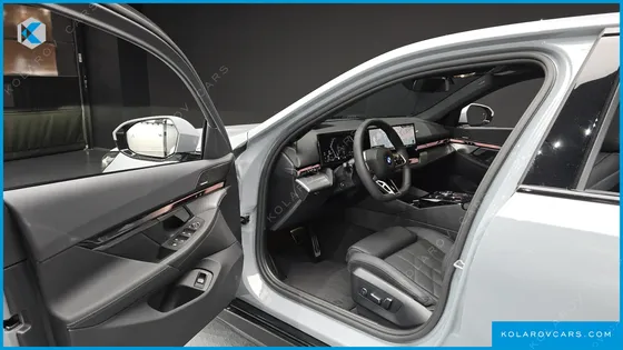 BMW 5 SERIES 520I M SPORT